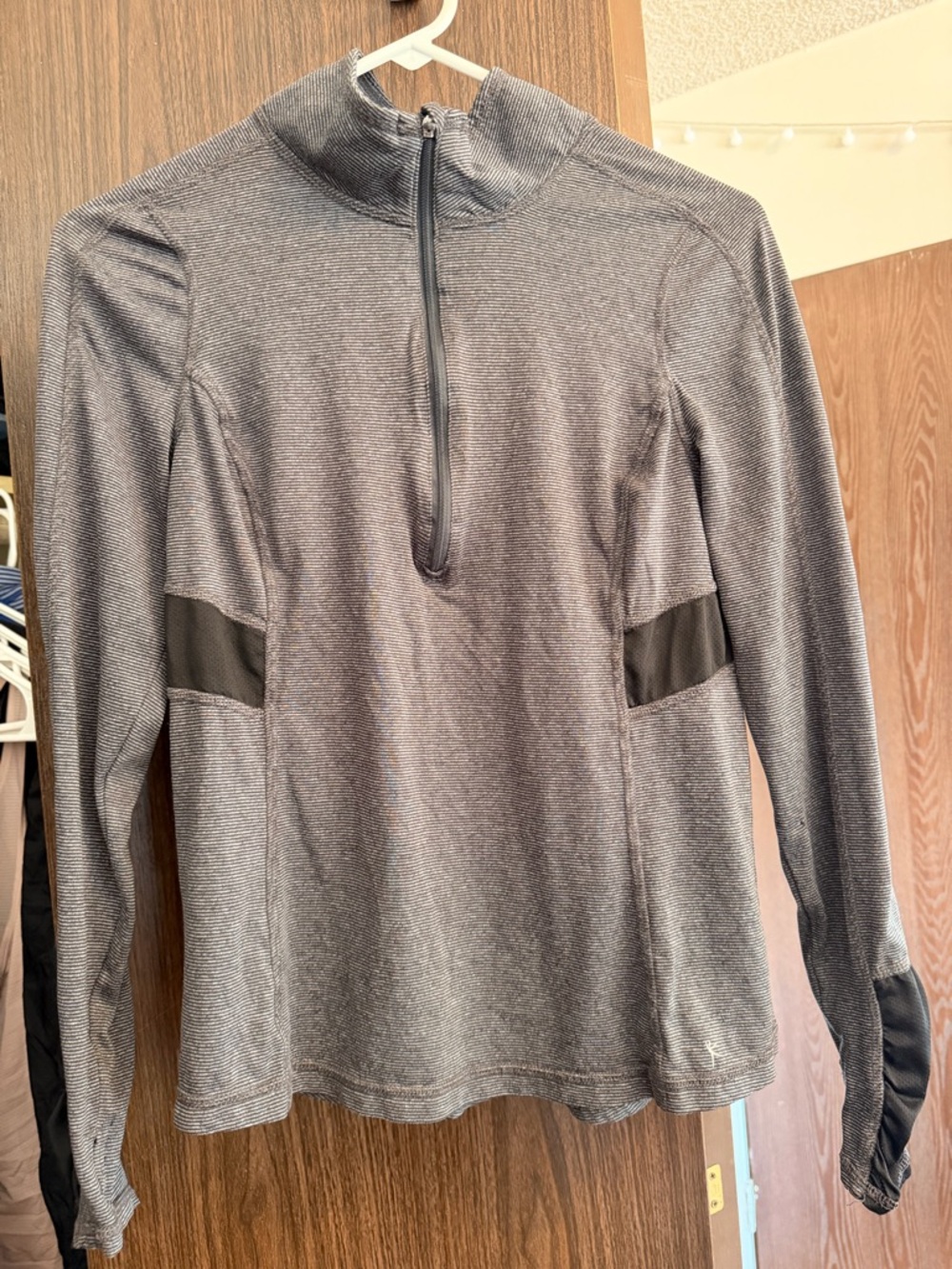 Heathered Gray Quarter-Zip Athletic Pullover